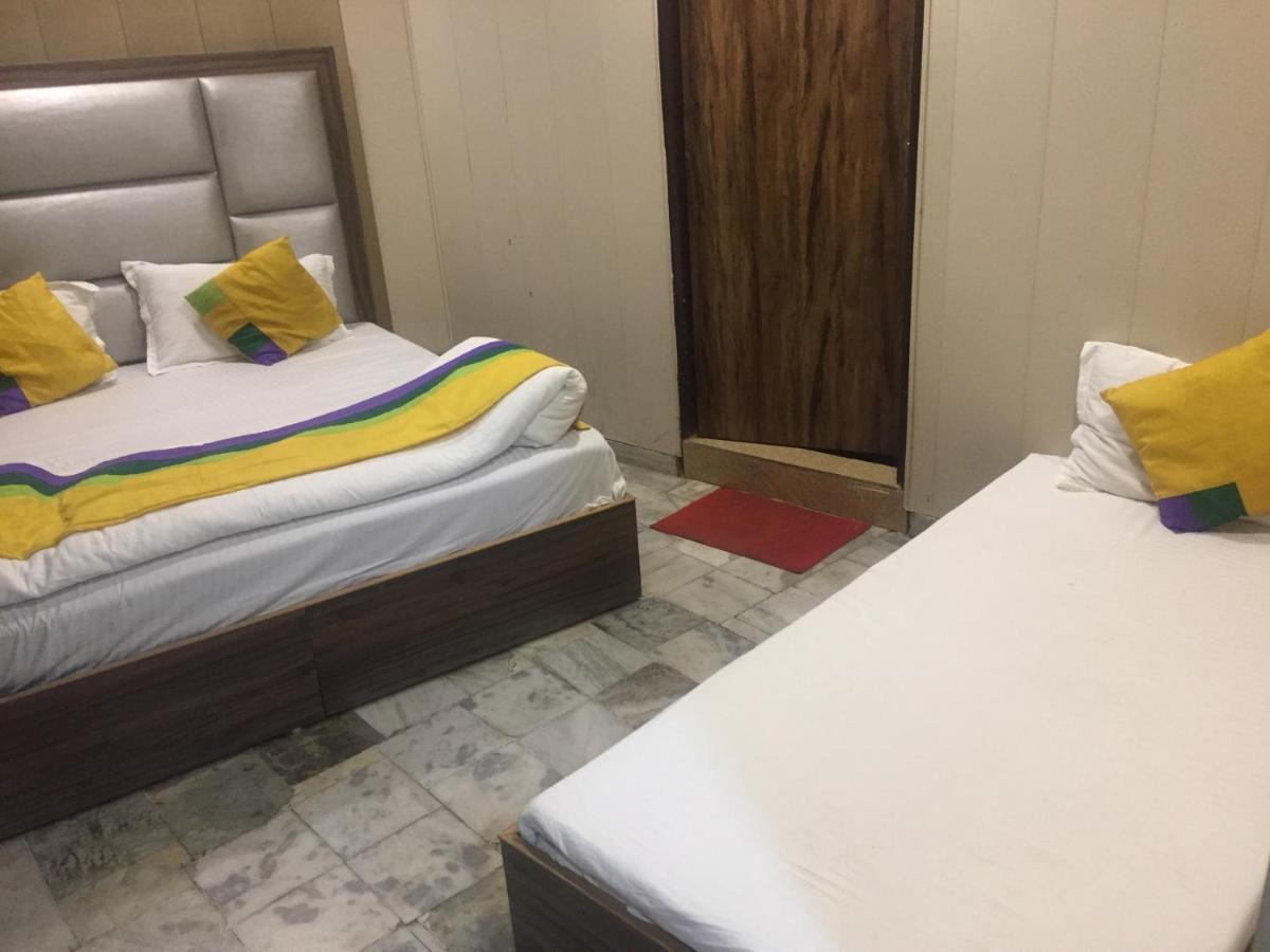 Fabhotel Dm Residency Amritsar Exterior photo