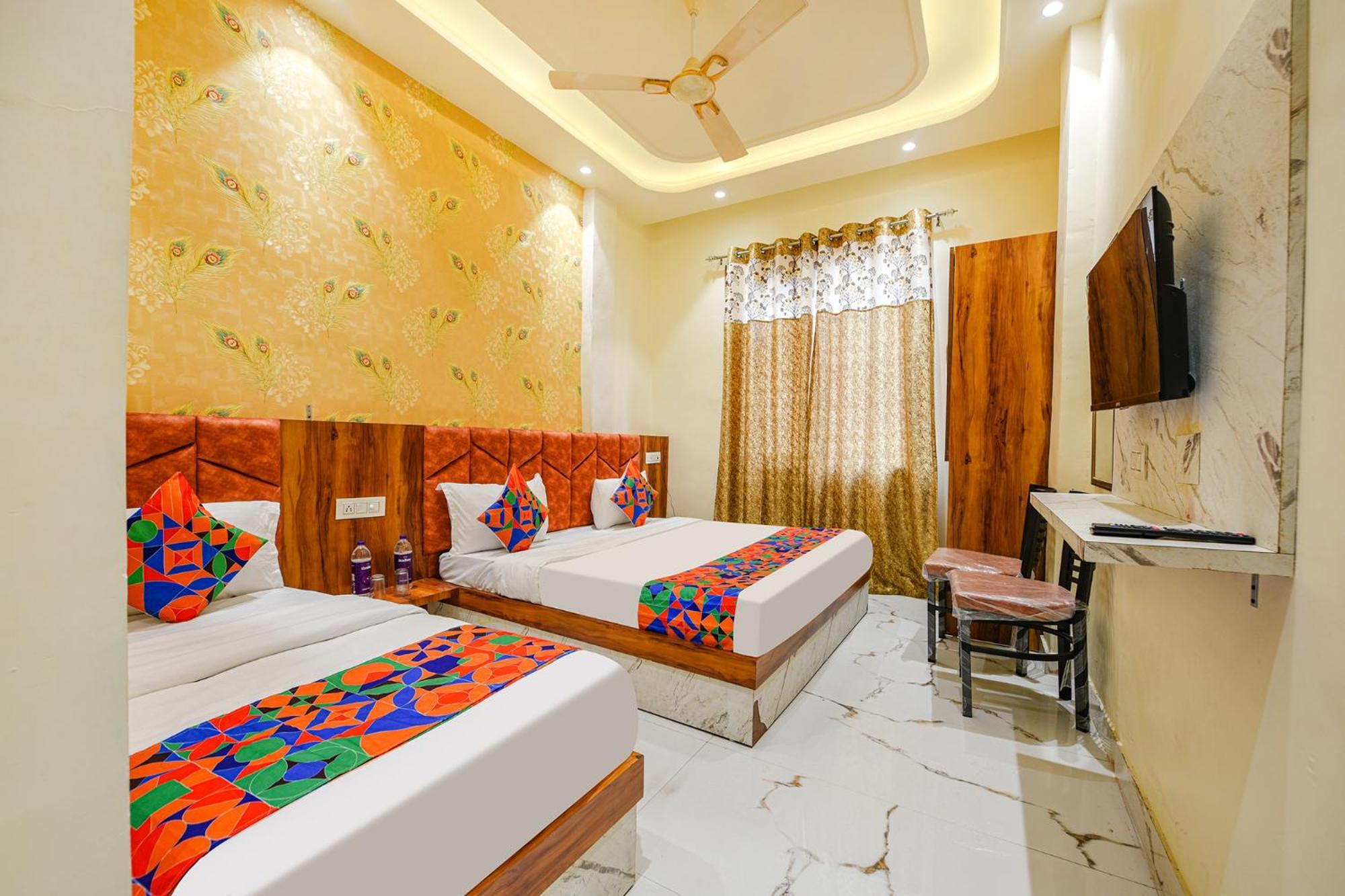 Fabhotel Dm Residency Amritsar Exterior photo