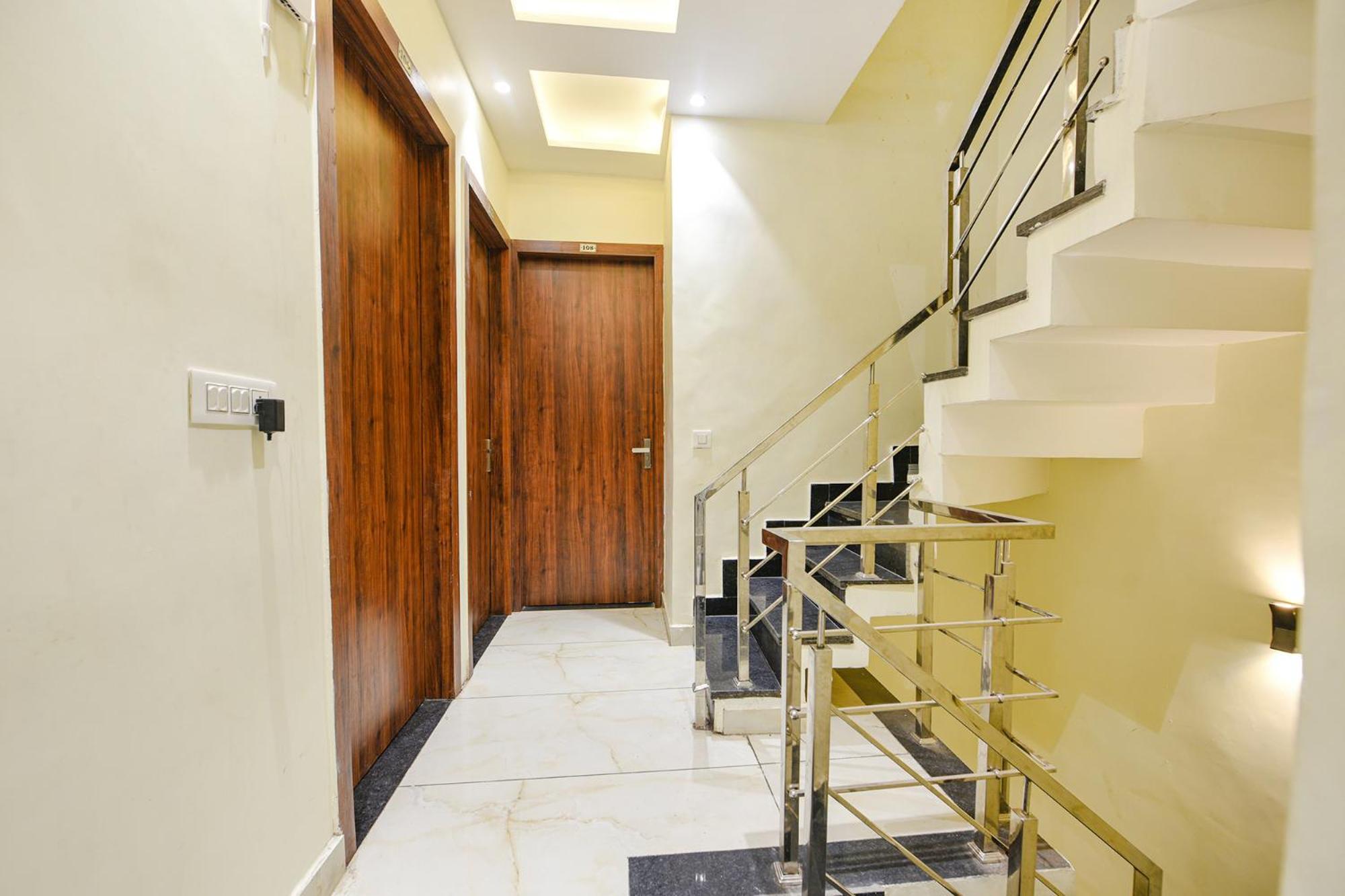Fabhotel Dm Residency Amritsar Exterior photo