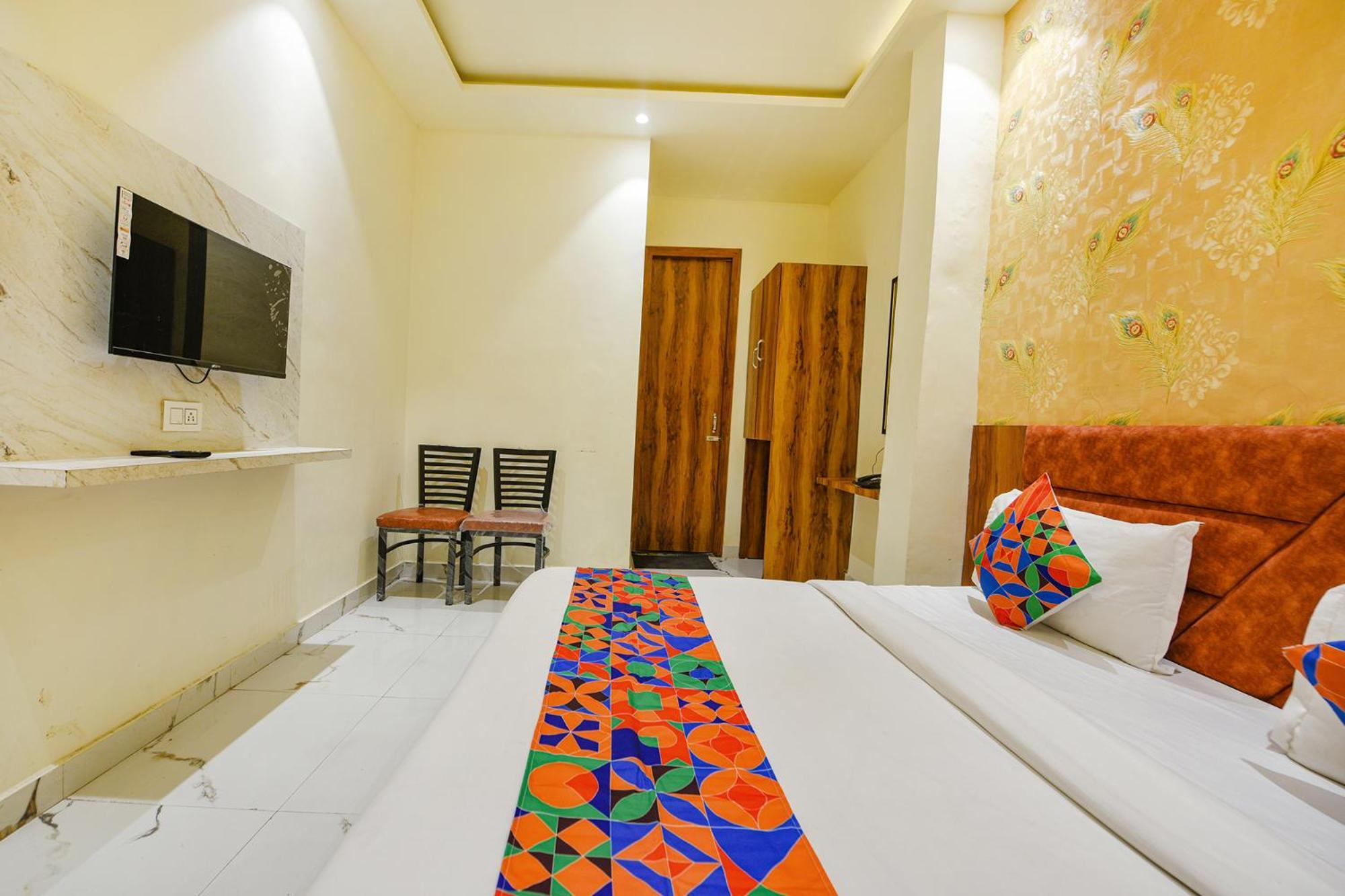 Fabhotel Dm Residency Amritsar Exterior photo